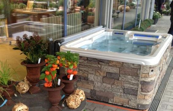 Hot Tub Dealer Oakland Township MI - Portable Spas Plus Saunas Inc - 83f31b7932c4937f764189cd4e30b0e0